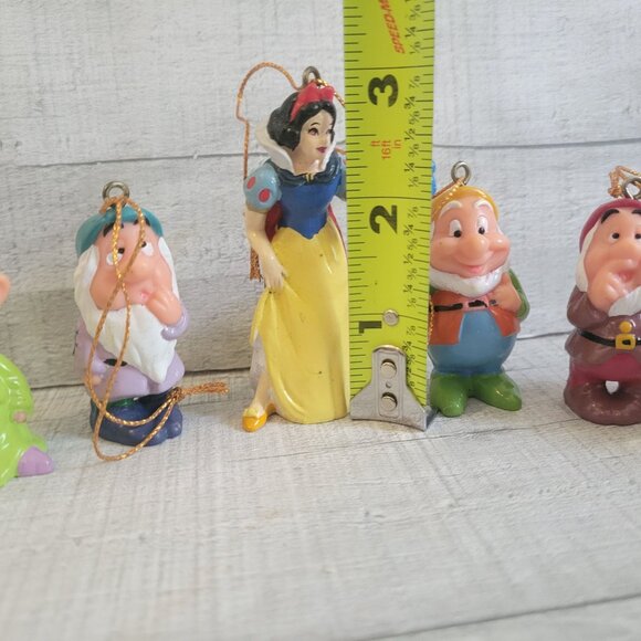 Snow White & Seven Dwarfs Hanging Figurines Set Ornaments Vintage - Picture 5 of 6